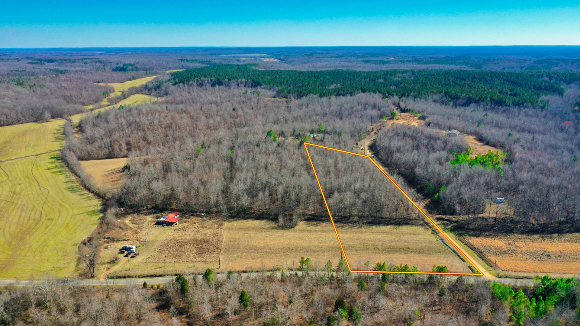 5.2 Acres Residential/Mobile Home Lot with Electric in Chester County, TN